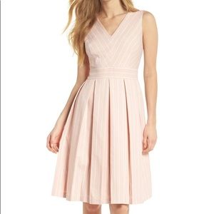 Gal Meets Glam Samantha Dress